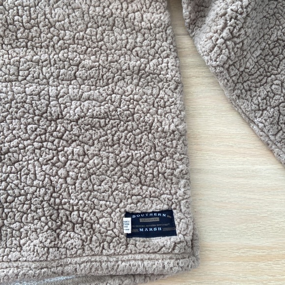 Souther Marsh sheep style 1/4 zip pullover - Picture 3 of 4